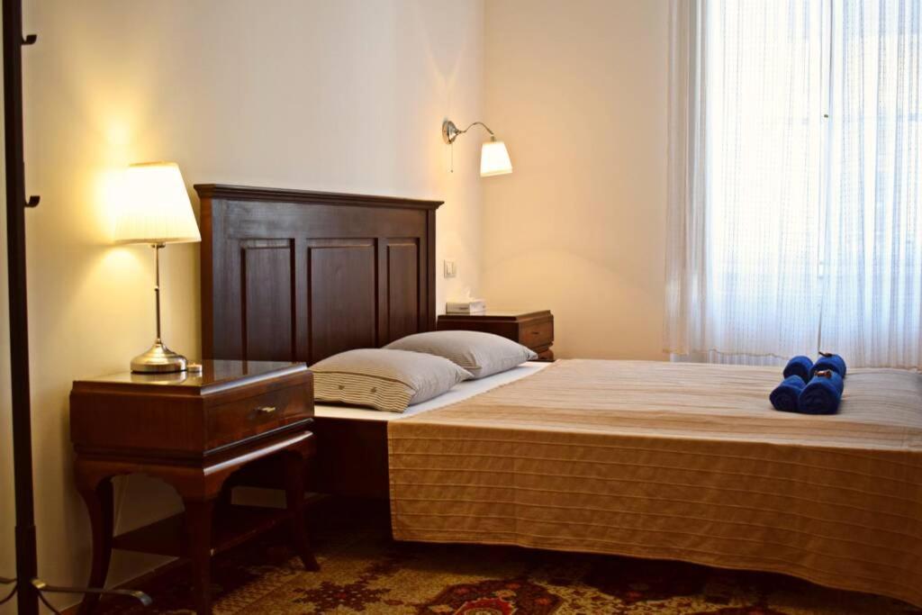 Central Budapest Apartment In Historical Building With Free Private Parking Εξωτερικό φωτογραφία