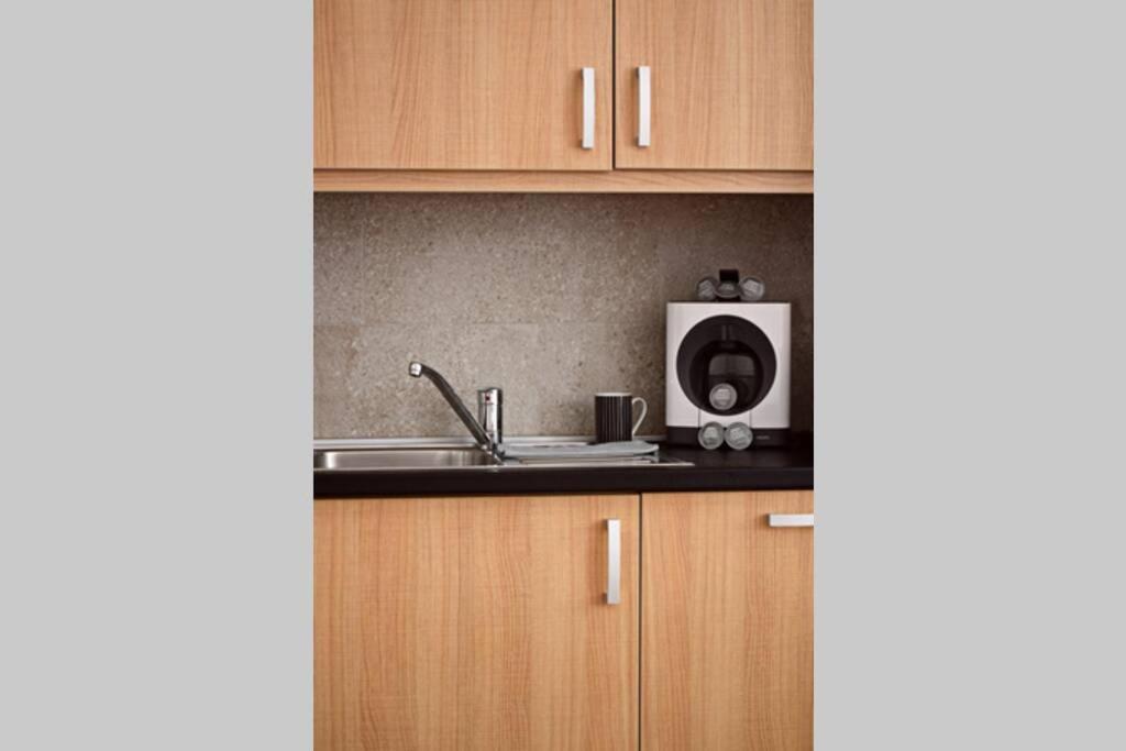 Central Budapest Apartment In Historical Building With Free Private Parking Εξωτερικό φωτογραφία
